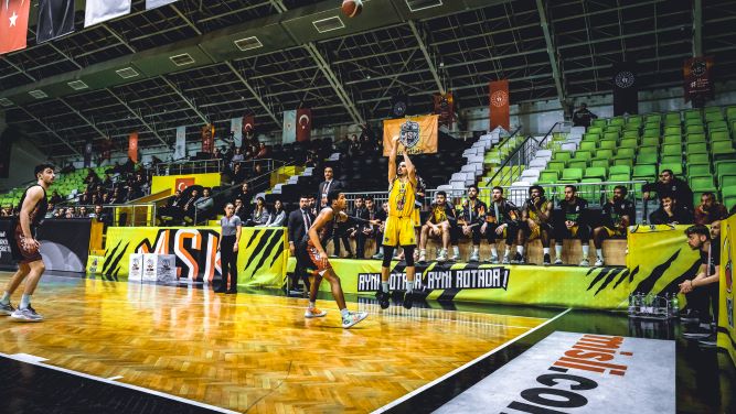 MSK Erkek Basketbol Takımı Akran Gemlikspor’u 116-98 yendi