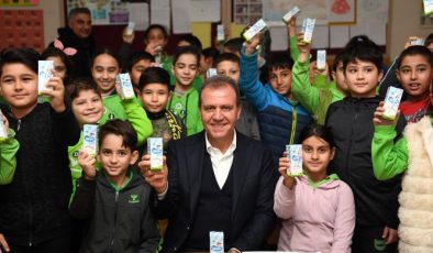 Mersin Büyükşehir yaklaşık 4,5 milyon kutu süt dağıttı
