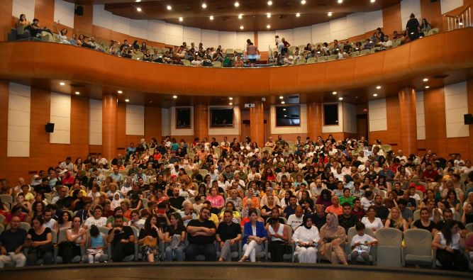 Yenişehir Belediyesi Mersinlileri sanatla buluşturuyor