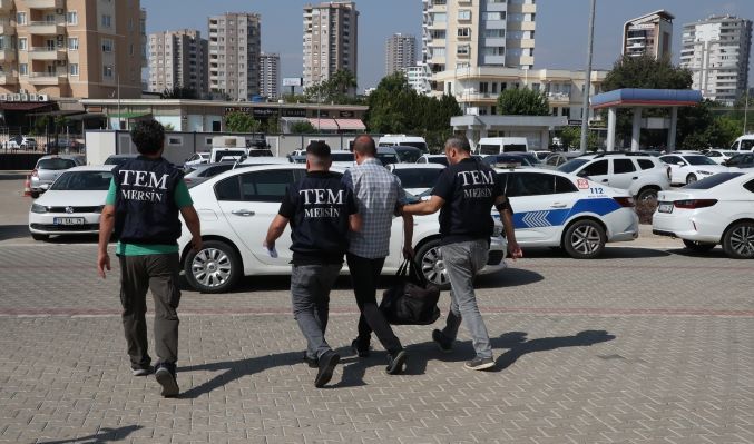 FETÖ içerinde kod isim kullanan eski polis amiri Mersin’de yakalandı