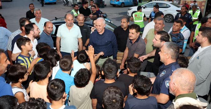 Başkan Gültak, Adanalıoğlu mahallesini ziyaret etti, vatandaşların taleplerini dinledi