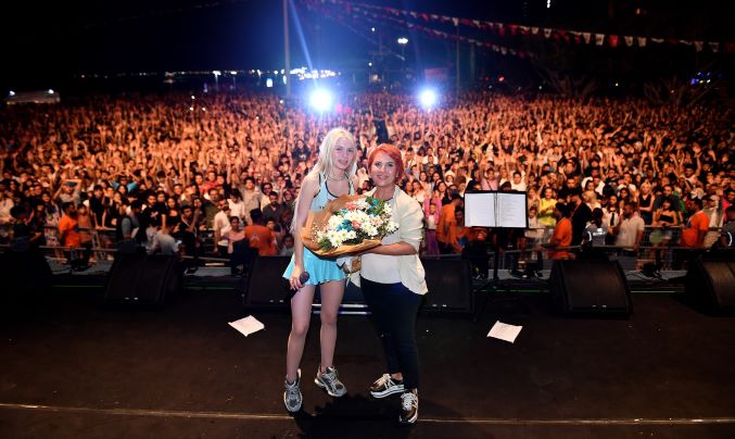“2. Mersin Gençlik Festivali” Finaline Aleyna Tilki ve Ceza Damga Vurdu