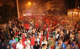 Toroslar’da 100 yılın çoşkusu, Mersin’i sardı