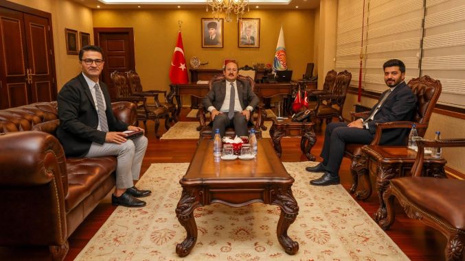 Gençlik ve Spor Bakanlığı Gençlik Hizmetleri Genel Müdürü Emre Topoğlu, Vali Pehlivan’ı ziyaret etti