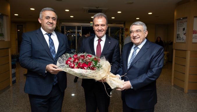 Başkan Seçer, Mersin Ticaret Borsası’nın meclis toplantısı’na katıldı