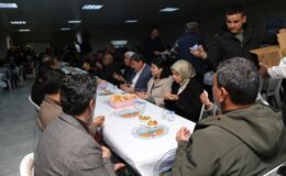 CHP Toroslar Belediye Başkan Adayı Yıldız, kendi köyünde iftar yemeğine katıldı