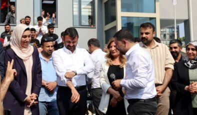 Akdeniz Belediyesi Eşbaşkanı Sarıyıldız: Kollarımızı sıvadık, şimdi hizmet zamanı!