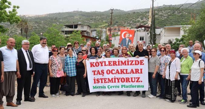 Başkan oldu, eylemi bırakmadı!