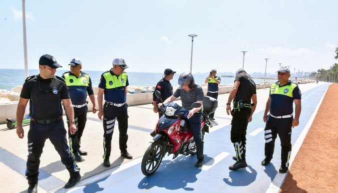 Büyükşehir,kurallara uymayan sürücülere geçit vermiyor