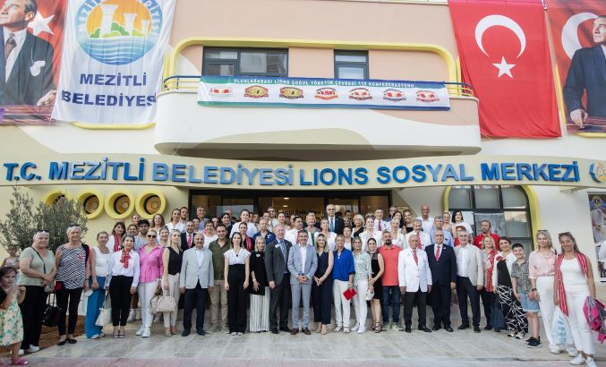 Mezitli Belediyesi ve Lions Sosyal Merkezi açıldı