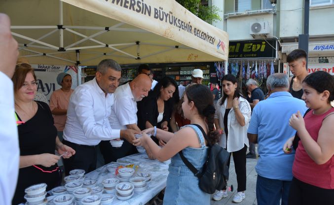 Büyükşehir bu Muharrem Ayı’nda da Mersinlilere Aşure ikram etti