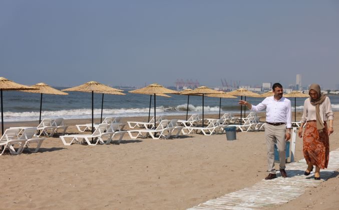 Akdeniz’in İlk Halk Plajı Karaduvar’da açıldı