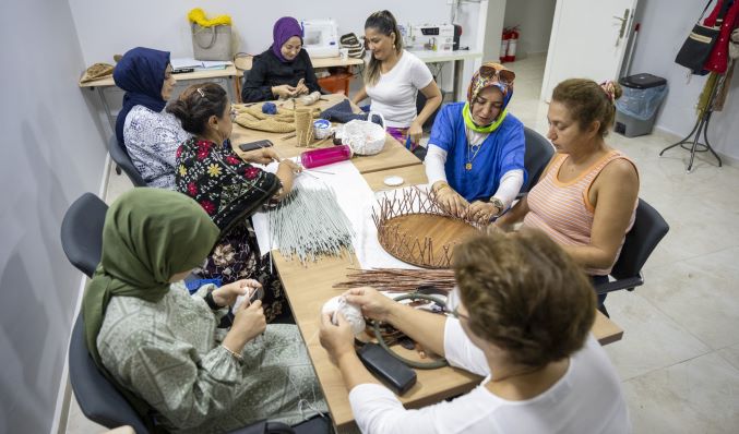 Evdeki gizli kalan iş gücü Büyükşehir ile görünür oluyor