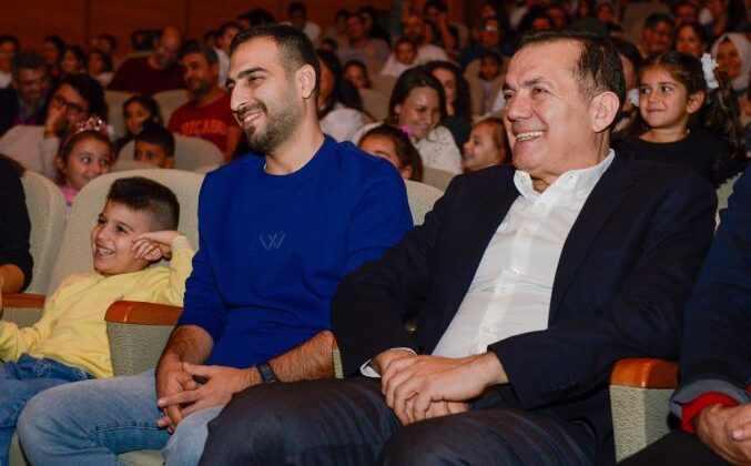 4. Yenişehir komedi oyunları festivali başladı