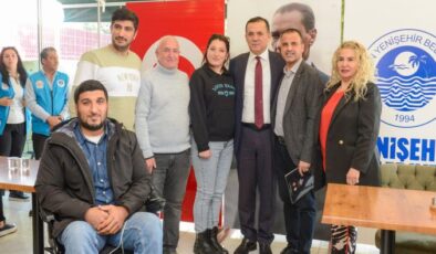 Başkan Abdullah Özyiğit, engelli bireylerle buluştu