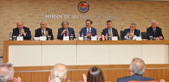 TOBB Başkanı Rifat Hisarcıklıoğlu’dan MTSO’ya övgü