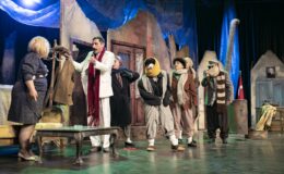 Şehir Tiyatrosu, seçkin eserleri sahneye taşımaya devam ediyor