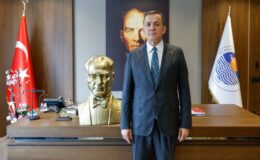 Yenişehir Belediyesi Fransa’da çalınan Atatürk büstünün yerine yenisini gönderdi