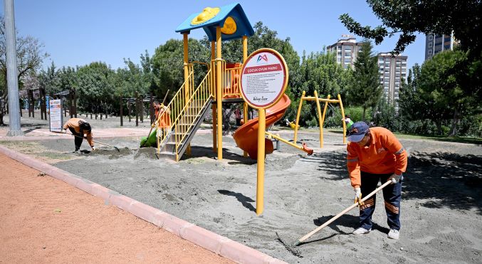 Büyükşehir’in dokunuşları ile hobi parkı ve 68’liler barış ormanı yaz öncesi tazelendi