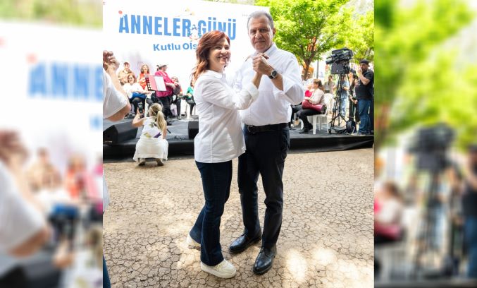 Anneler Günü Etkinliğinde Konuşan Seçer: Kadın özgür olacak ki ayakta kalabilsin