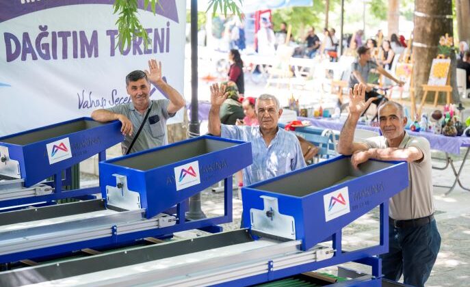 Büyükşehir Tarıma can suyu olmaya devam ediyor