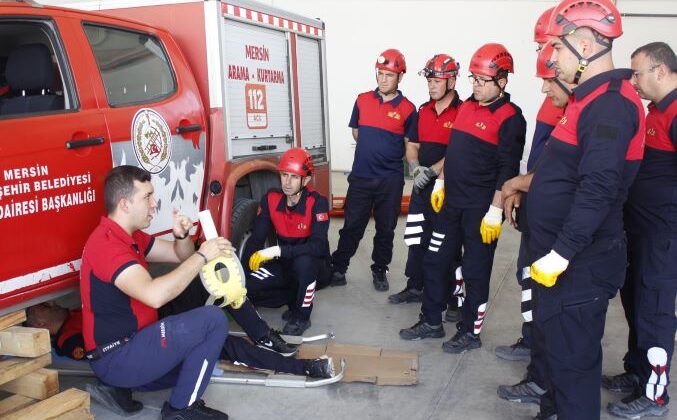 Mersin İtfaiyesi Bölgesel bir İtfaiye Merkezi olma yolunda ilerliyor