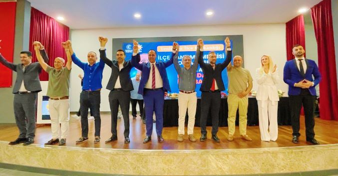 Ak Parti Yenişehir İlçe Danışma Meclisinde 2028 seçimlerine güçlü hazırlık vurgusu öne çıktı