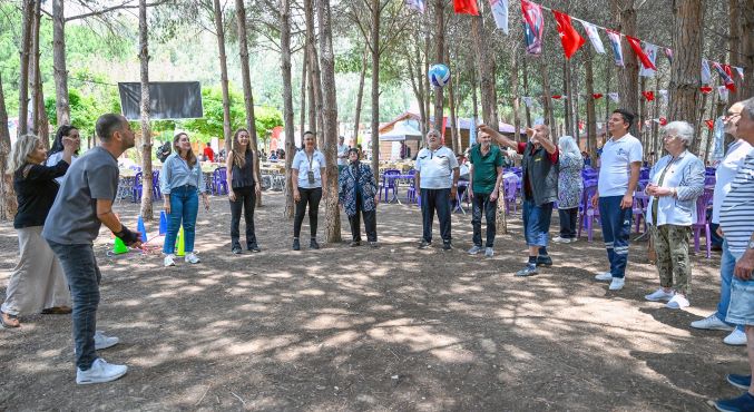 Büyükşehir’den hastaları ve hasta yakınlarını mutlu eden program