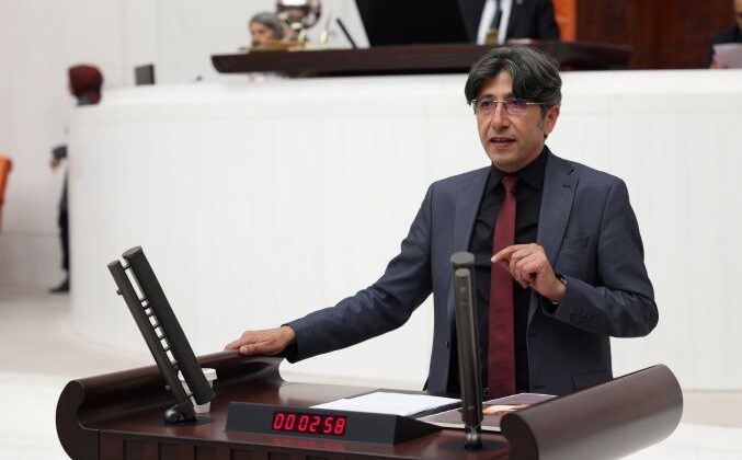 Milletvekili Ali Bozan: Gençleri uyuşturucu ve dolandırıcılık çukurundan kurtaralım!