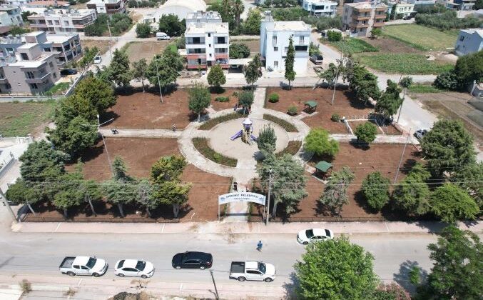 Karaduvar 1 Mayıs parkı yeniden yeşerdi