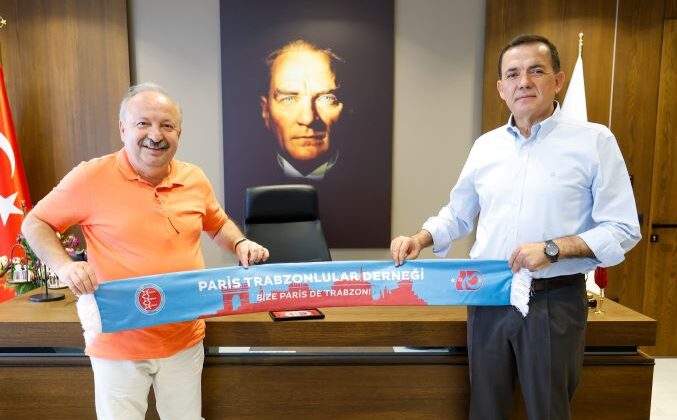 Paris Trabzonlular Derneğinden Başkan Abdullah Özyiğit’e teşekkür ziyareti