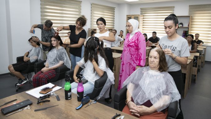 Ücretsiz ‘Kuaförlük Kursu’