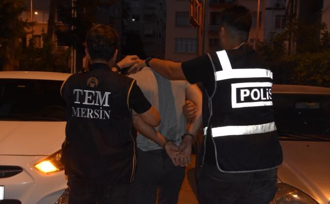 Mersin’de DEAŞ’a yönelik operasyon; 8 gözaltı