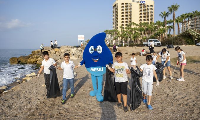 Genç fenomen Aras’ın ilham veren temizlik hareketi Büyükşehir’le büyüdü