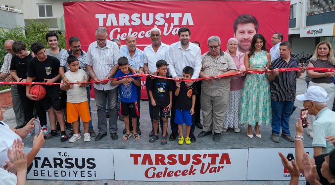 Tarsus Belediyesi’nden Anıt Mahallesi’ne yenilenen bir yaşam alanı: Aznakay Parkı açıldı