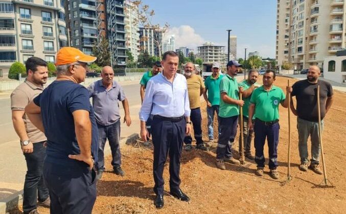 Başkan Abdullah Özyiğit iki mahallede çalışmaları yerinde inceledi