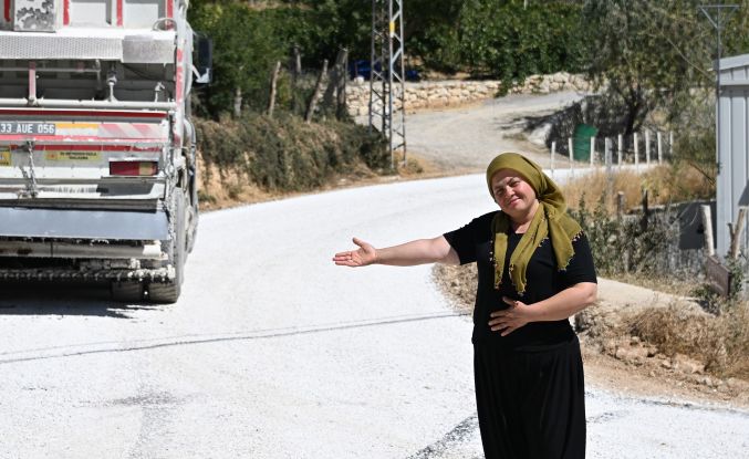Çömelek mahallesi tarihinde ilk kez asfalta kavuştu