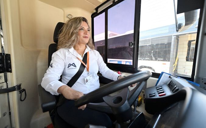 Kadınlar direksiyonda, kariyer yolunda!