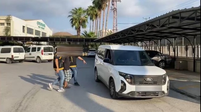 Tarsus’ta hırsızlıktan 39 yıl ceza alan firari yakalandı