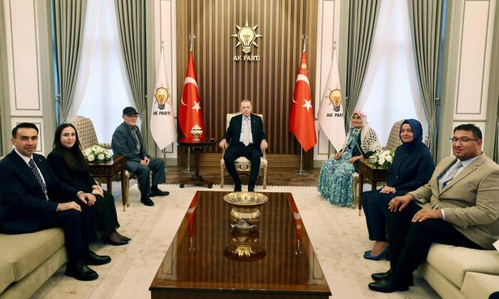 Cumhurbaşkanı Erdoğan, Silifkeli şehit ailesini kabul etti