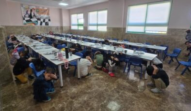 Mersin’deki tüm okullarda eş zamanlı afet tatbikatı yapıldı