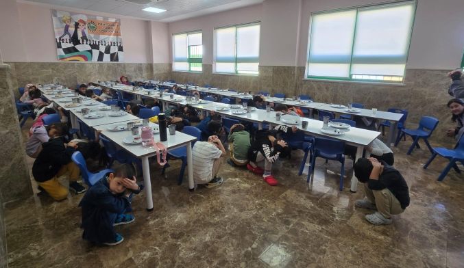 Mersin’deki tüm okullarda eş zamanlı afet tatbikatı yapıldı