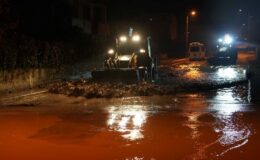 Tarsus Belediyesi ekipleri gece boyunca teyakkuzdaydı