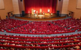 5. Yenişehir Komedi Oyunları Festivali binlerce sanatseveri ağırladı