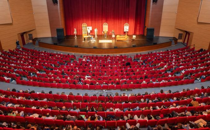 5. Yenişehir Komedi Oyunları Festivali binlerce sanatseveri ağırladı