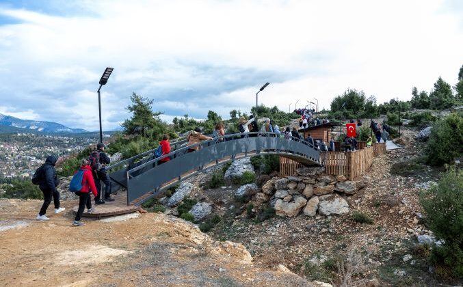 “Tarihi Kilikya Yolu Yürüyüşüne” yoğun ilgi sürüyor
