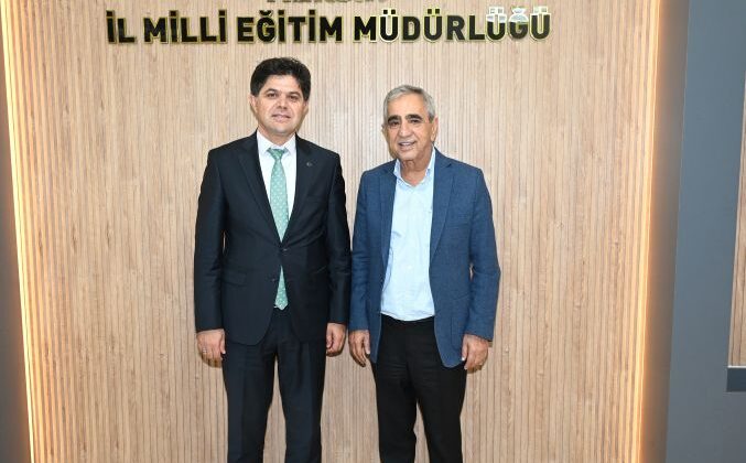 Mersin ESOB Başkanı Sarı, Milli Eğitim Müdürü Muhammed Özdemirci’yi ziyaret etti
