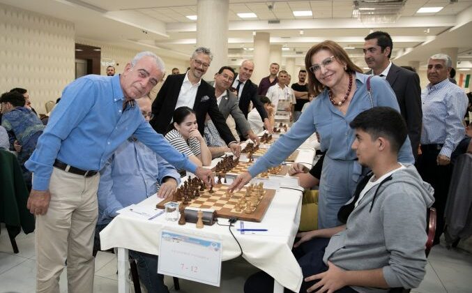 Mersin Uluslararası Satranç Turnuvası başladı; 19 ülkeden; 406 oyuncu geldi