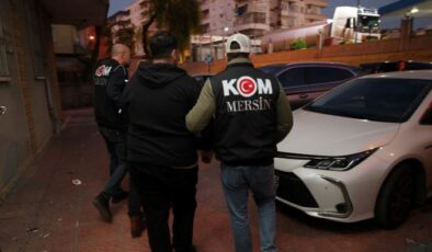 Mersin’de rüşvet operasyonu; 6’sı gümrük memuru 11 kişi tutuklandı
