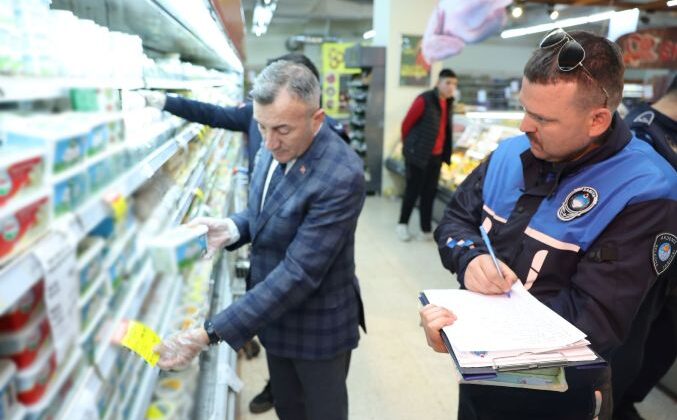 Akdeniz’de AVM’lere sıkı denetim